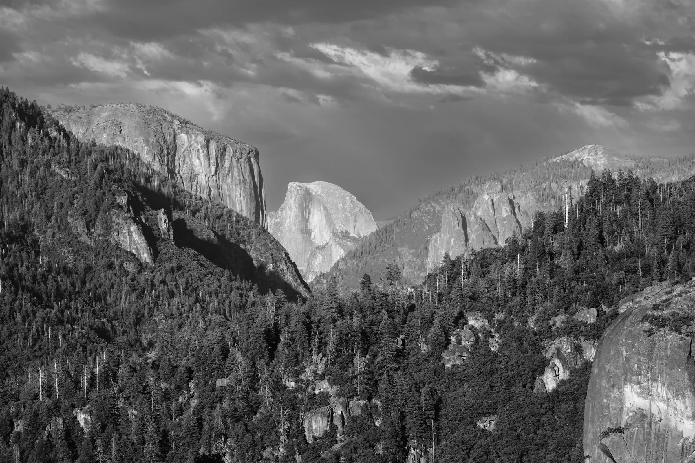 Yosemite's Granite Majesty (2023)