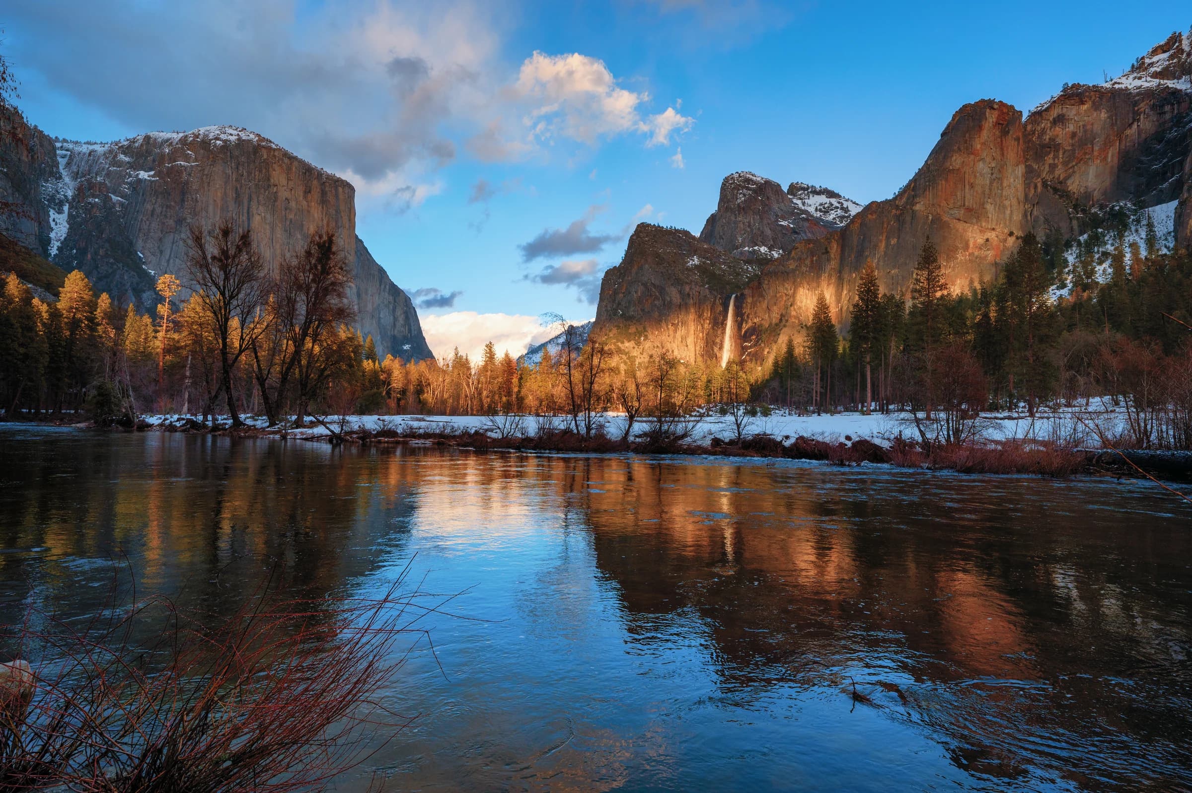 Yosemite's Winter River Light