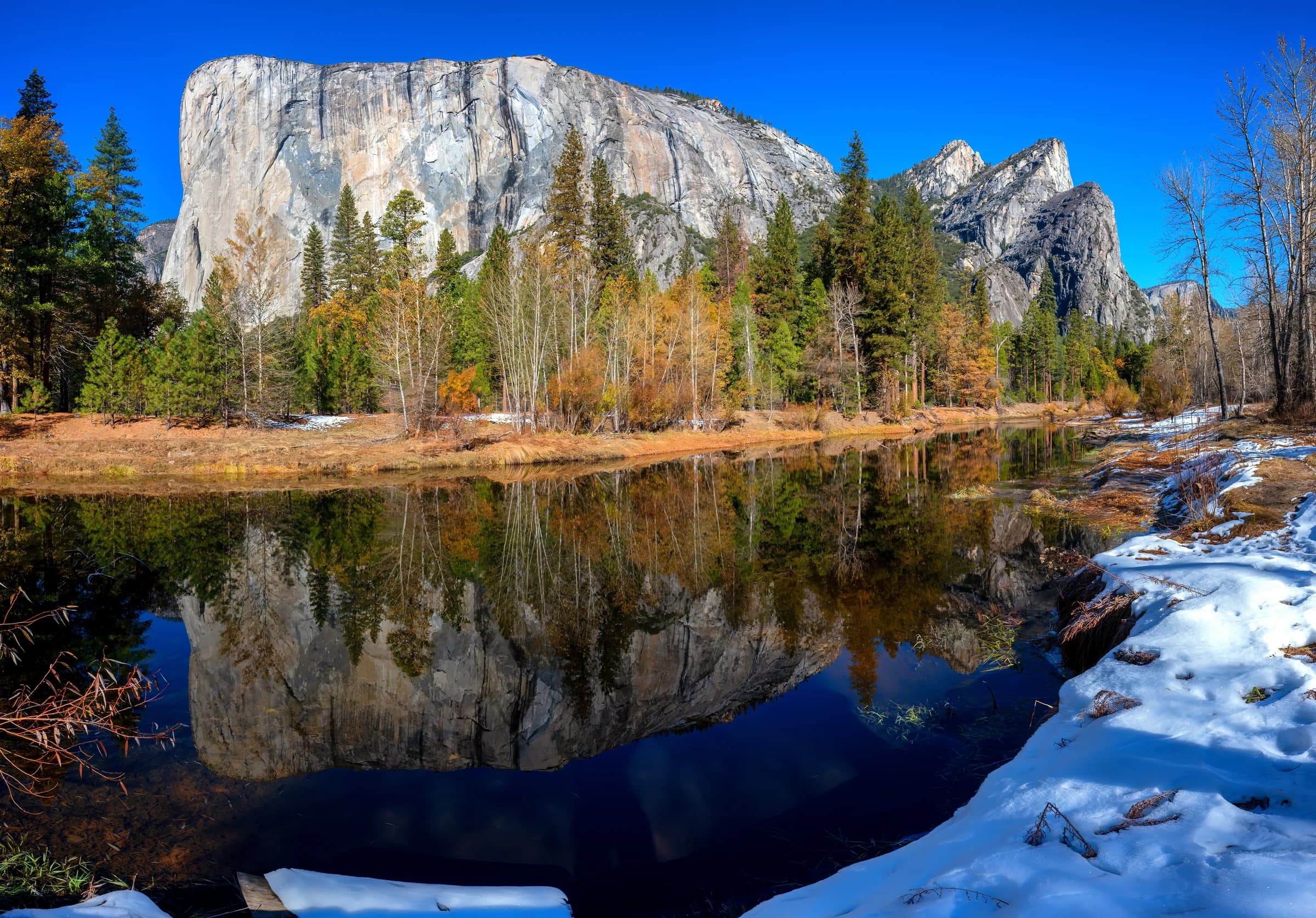 Yosemite's Mirror Flat Autumn