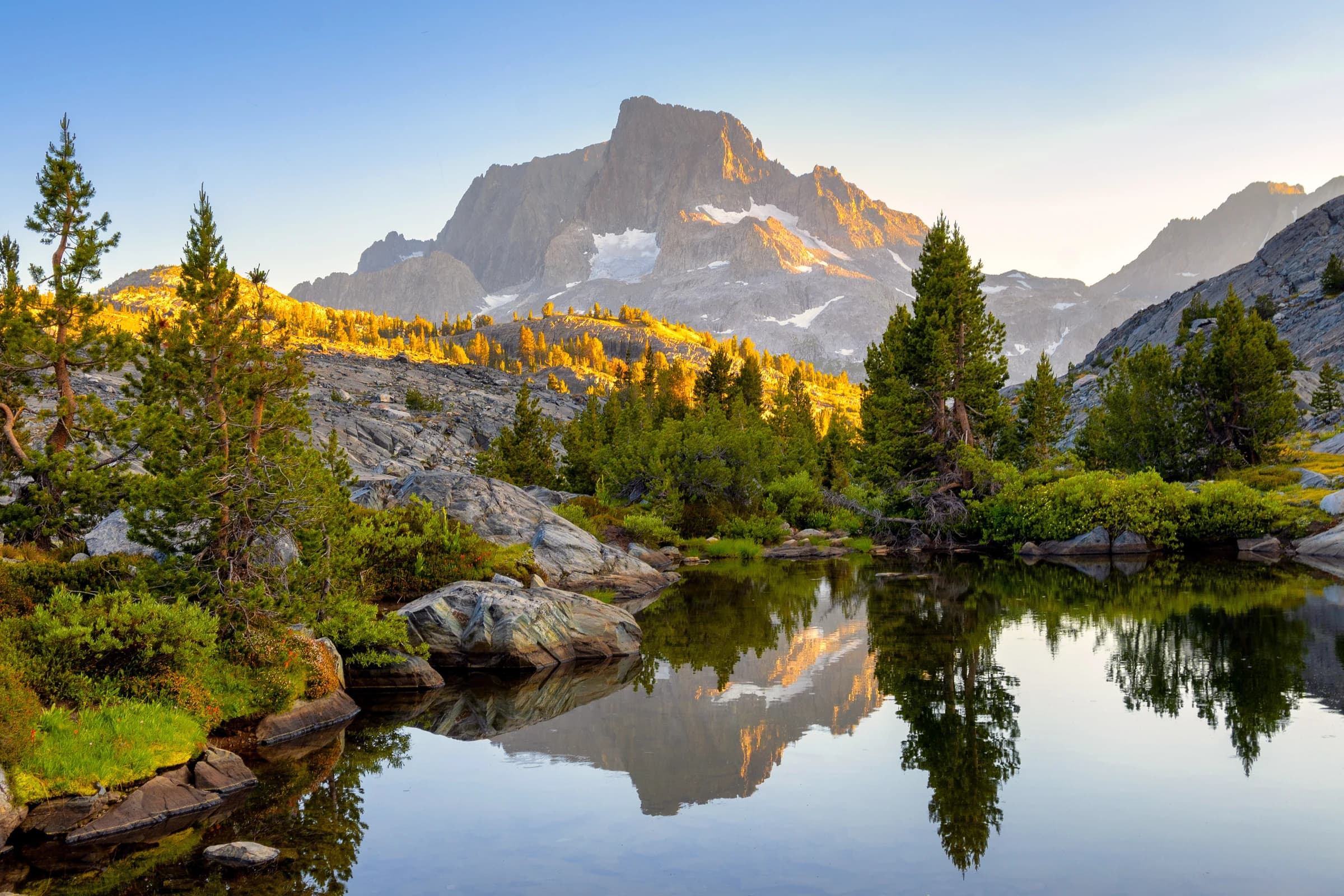 Thousand Island Lake Outlet