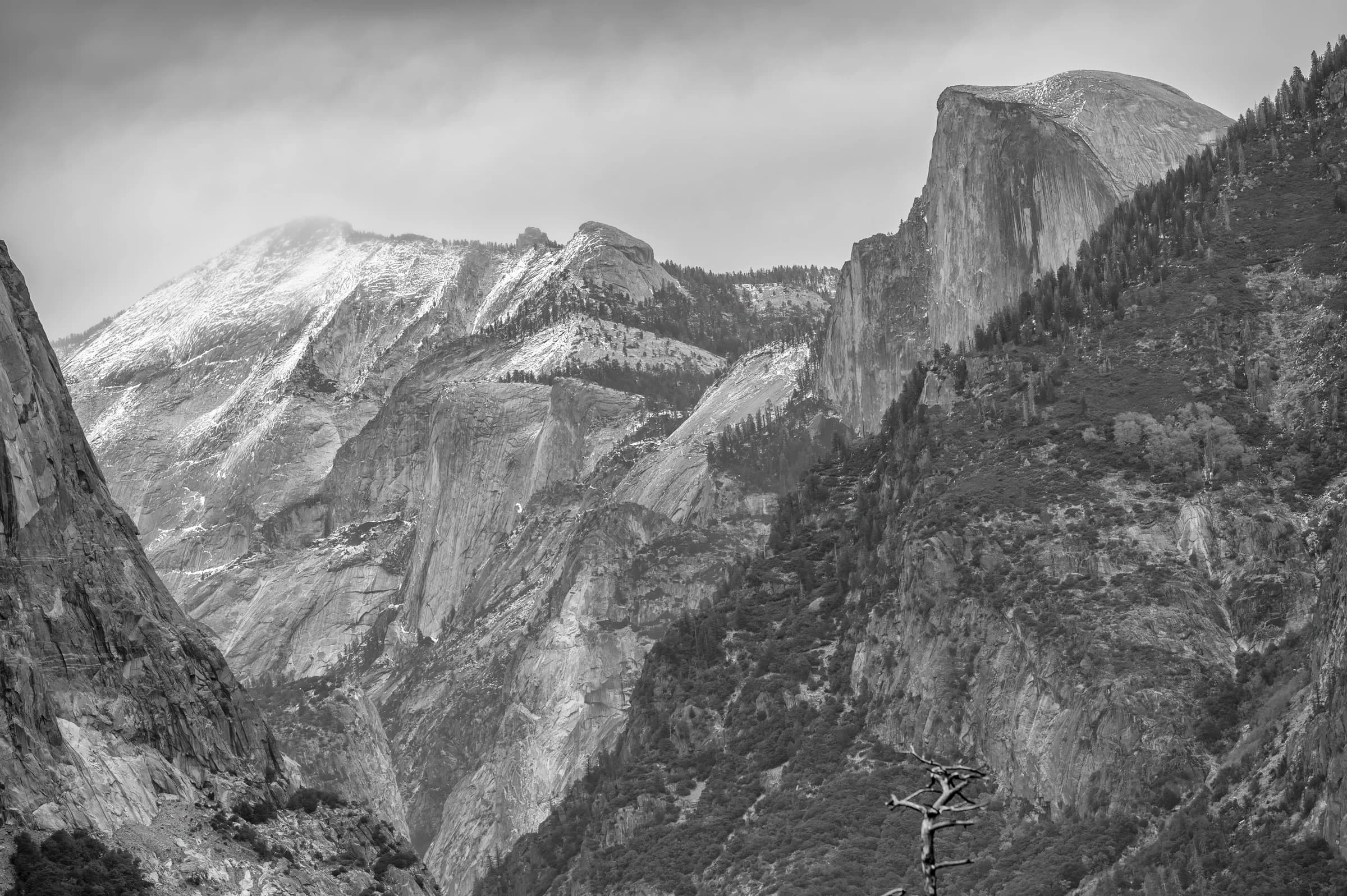 Yosemite's Granite Majesty — Yosemite Valley, California