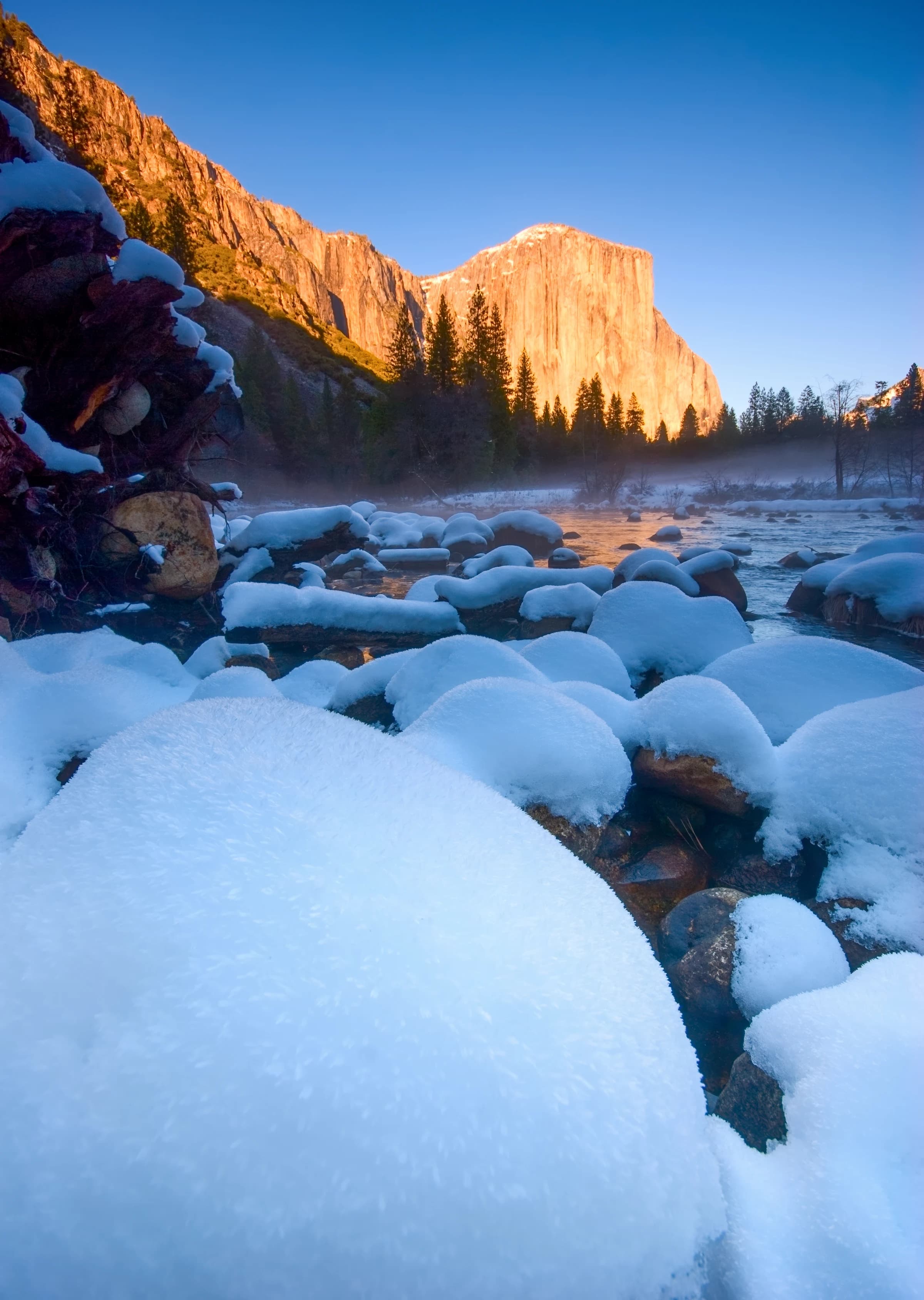 El Capitan's Winter Glow (2008)
