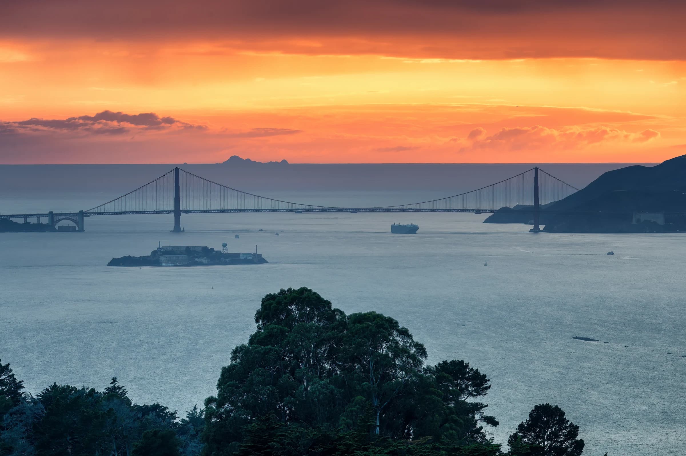 Golden Gate's Fiery Embrace