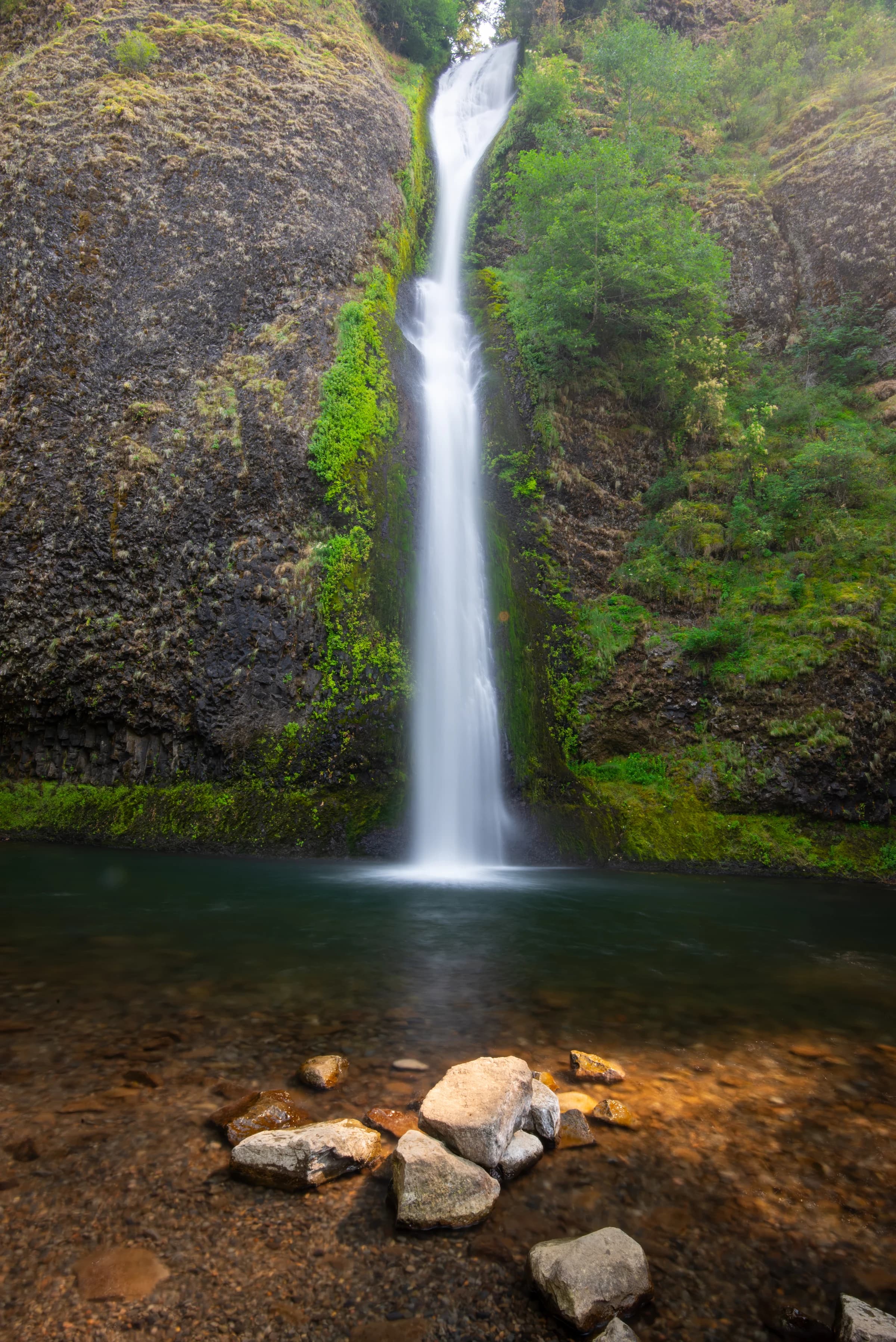 Horsetail Falls Cascade