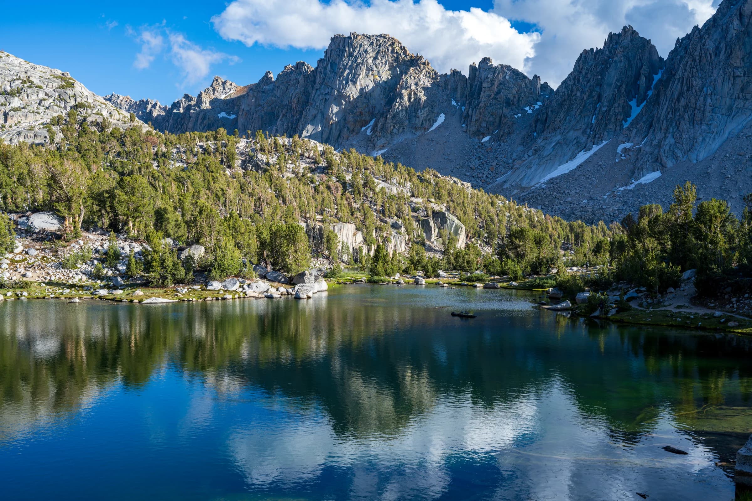 Sierra Serenity, Alpine Lake